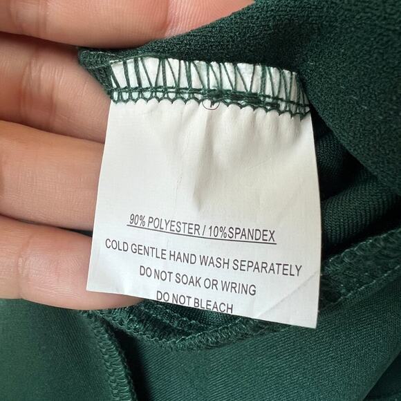 Saints + Secrets Emerald Green Asymmetrical One Shoulder Bow Dress Size M - Picture 5 of 5